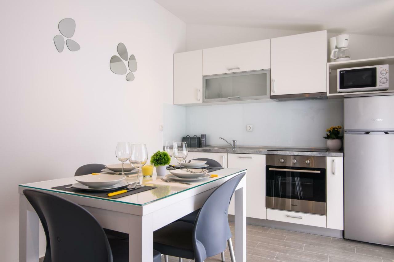 Apartmani Ville Vengo Τρογκίρ Εξωτερικό φωτογραφία