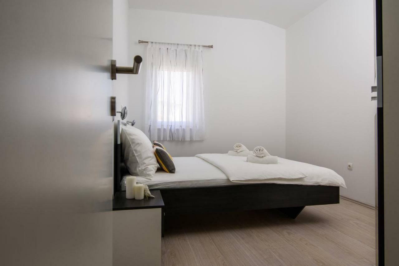Apartmani Ville Vengo Τρογκίρ Εξωτερικό φωτογραφία