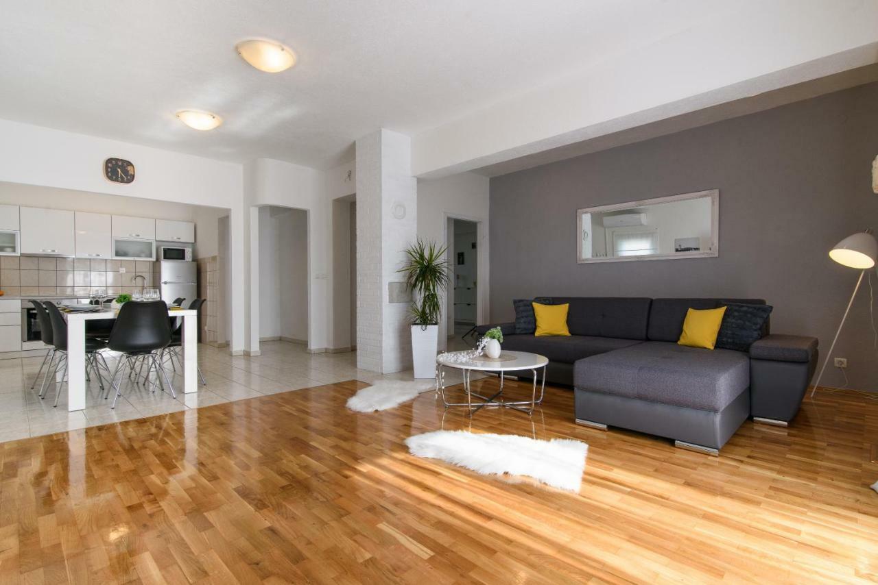 Apartmani Ville Vengo Τρογκίρ Εξωτερικό φωτογραφία